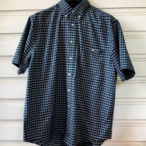 Towncraft men’s L wrinkle free button down shirt